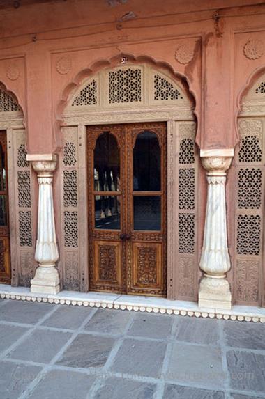 03 Junagarh_Fort,_Bikaner_DSC2716_b_H600